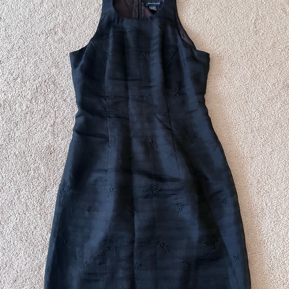 Ann Taylor Black Textured Midi Dress